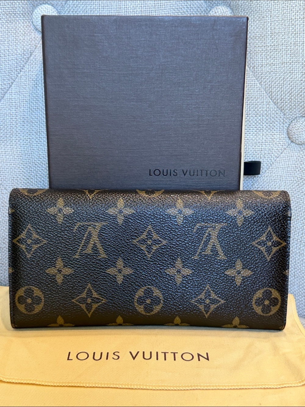 LOUIS VUITTON Portefeuille EMILIE WALLET MONOGRAM CANVAS ROUGE RED Box Dust Bag - Picture 3 of 14
